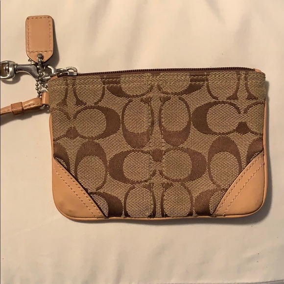 Coach wristlet - Picture 1 of 4